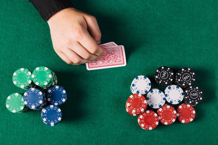 Bagan tingkat loyalitas gorblox menampilkan manfaat progresif dari Member hingga Diamond